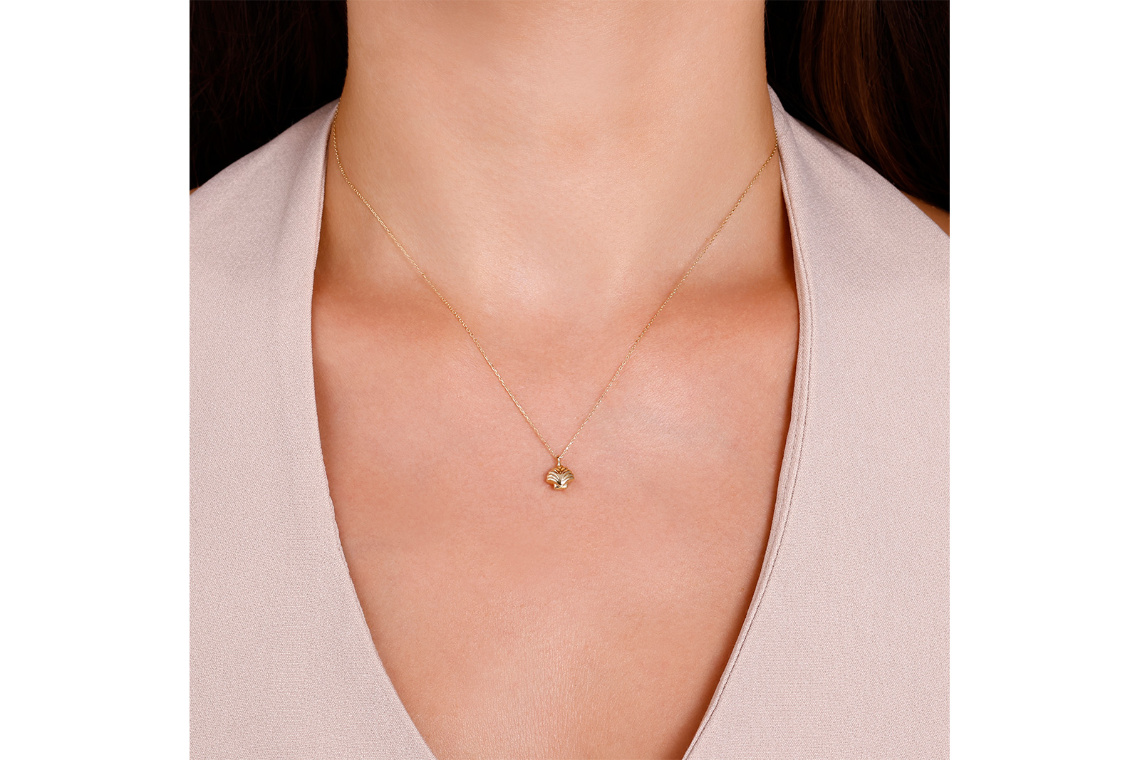 Quyumcu - 14 Ayar Altın Deniz Kabuğu Kolye (1) Quyumcu - 14 Ayar Altın Deniz Kabuğu Kolye (1)