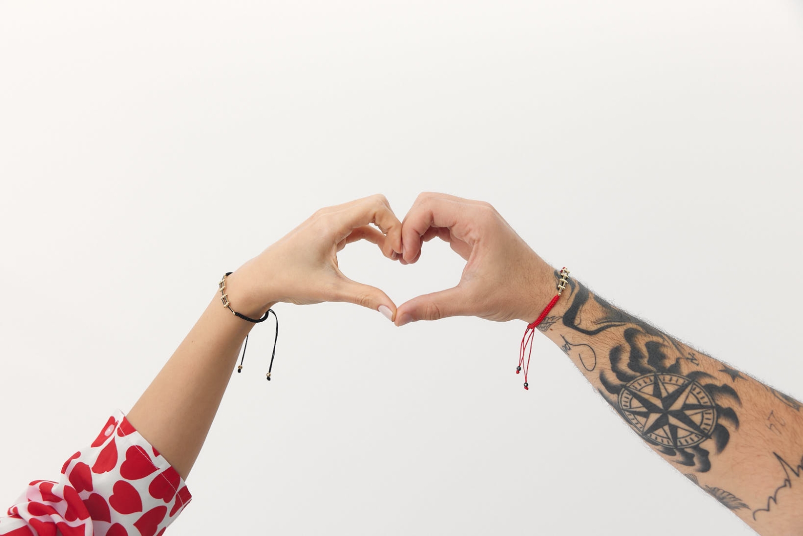 Quyumcu - 14 Ayar Altın Kırmızı İpli Unisex Bileklik (1)