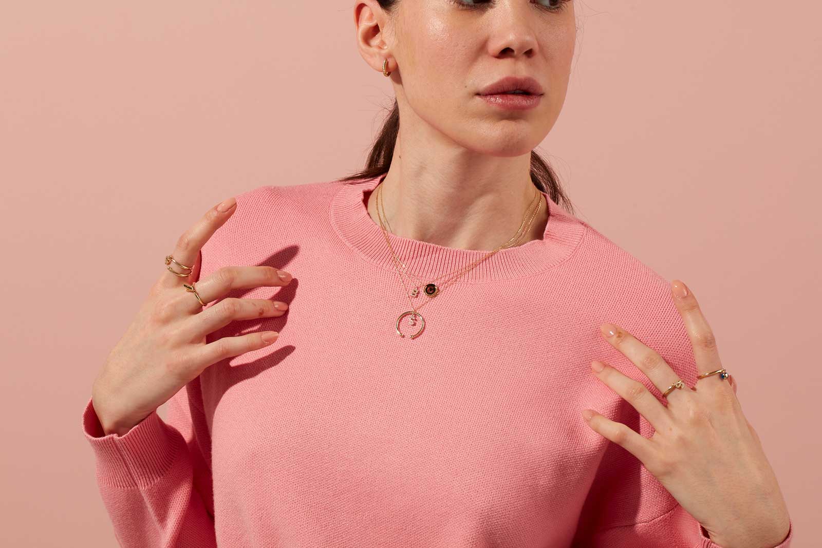 Quyumcu - 14 Ayar Altın Taşlı Harf Kolye (1)