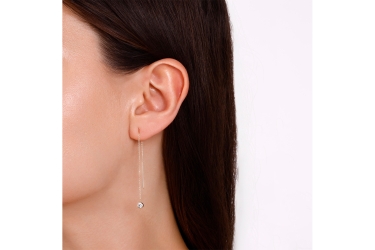 Quyumcu - 14 Ayar Altın Tektaş Zincirli Tek Küpe Quyumcu - 14 Ayar Altın Tektaş Zincirli Tek Küpe