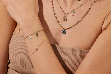 Quyumcu - 14 Ayar Altın Uğur Böceği Figürlü Bileklik (1) Quyumcu - 14 Ayar Altın Uğur Böceği Figürlü Bileklik (1)