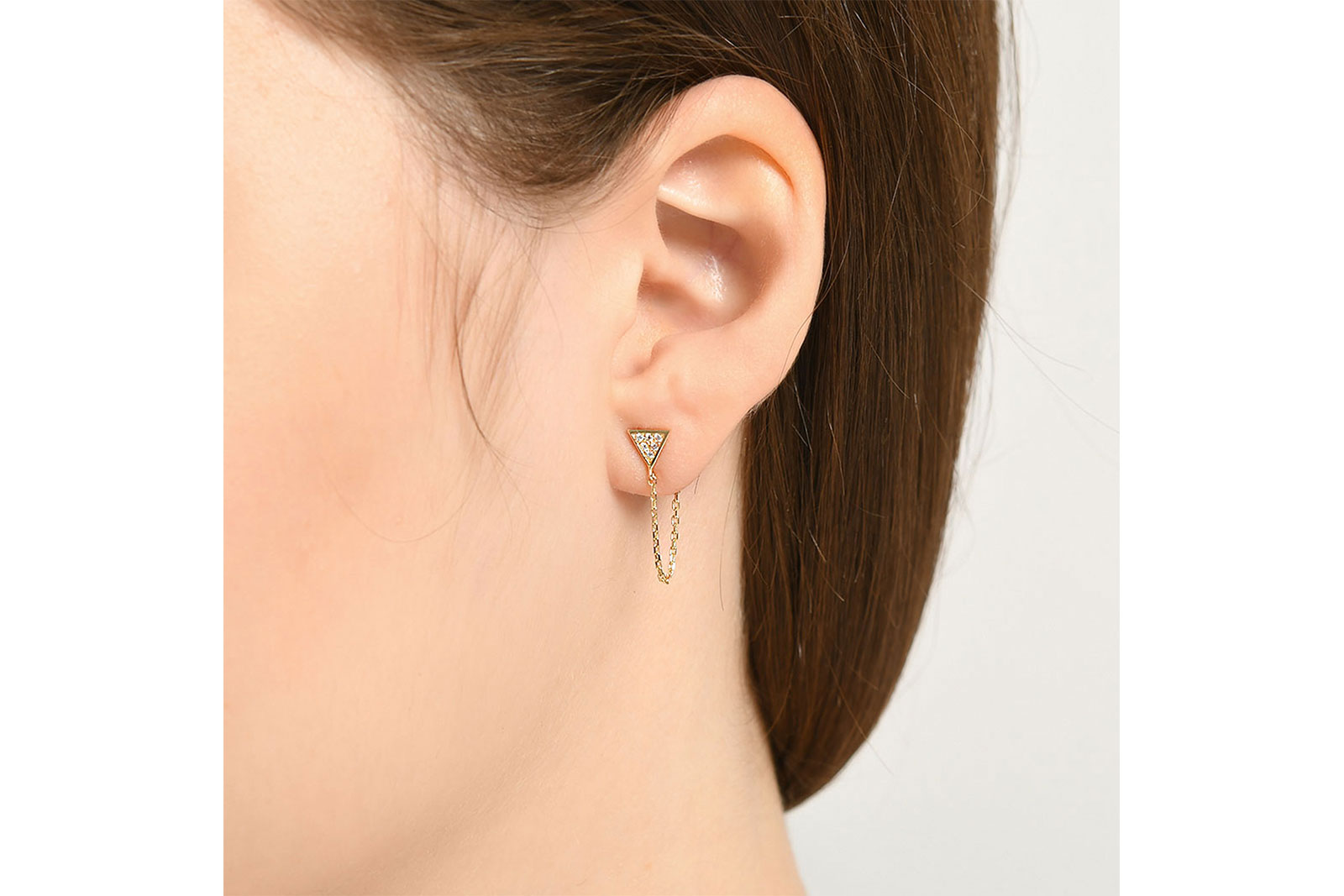 Quyumcu - 14 Ayar Altın Zincirli Üçgen Tek Küpe