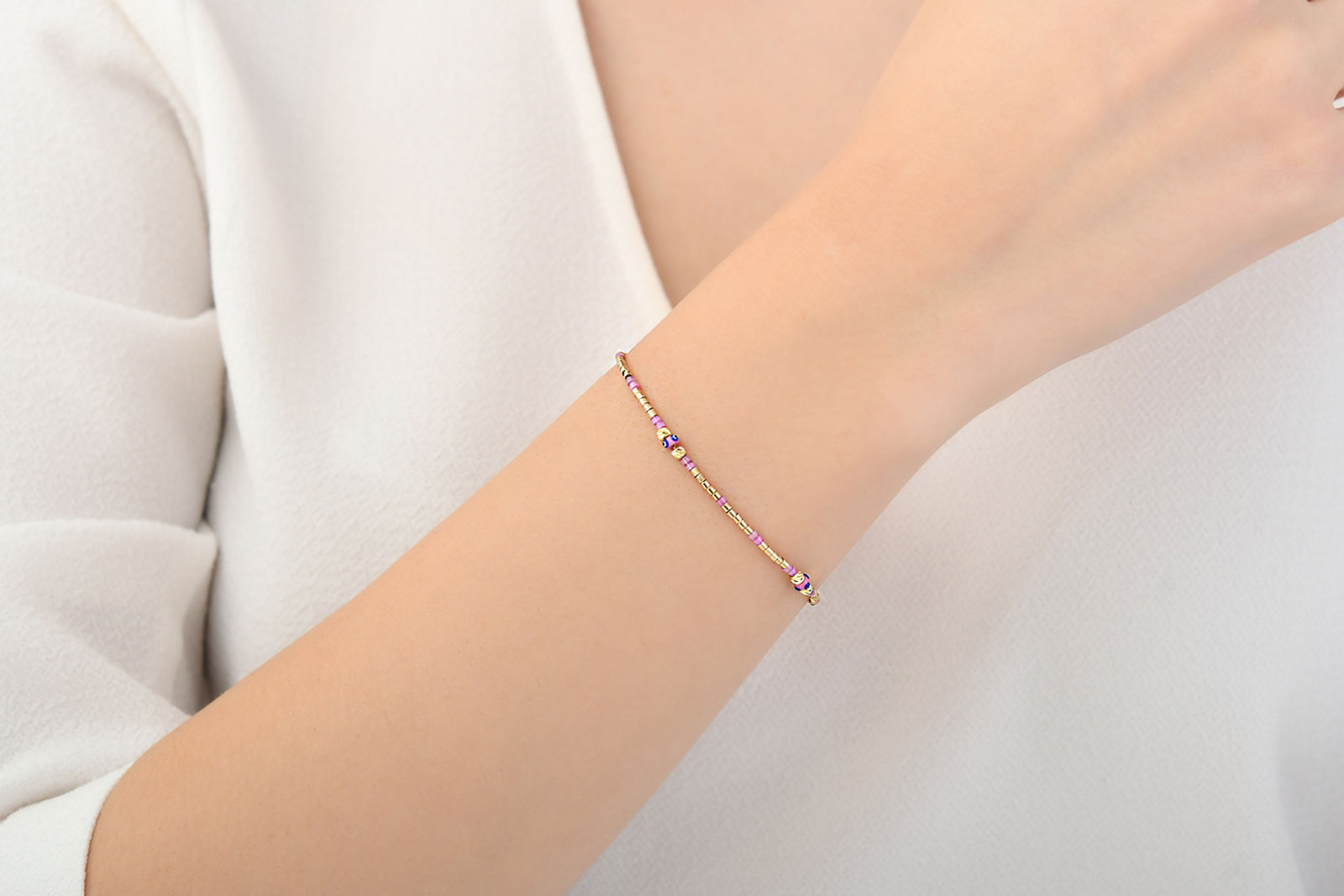 Quyumcu - 14K Gold Amethyst Stone Bracelet Quyumcu - 14K Gold Amethyst Stone Bracelet
