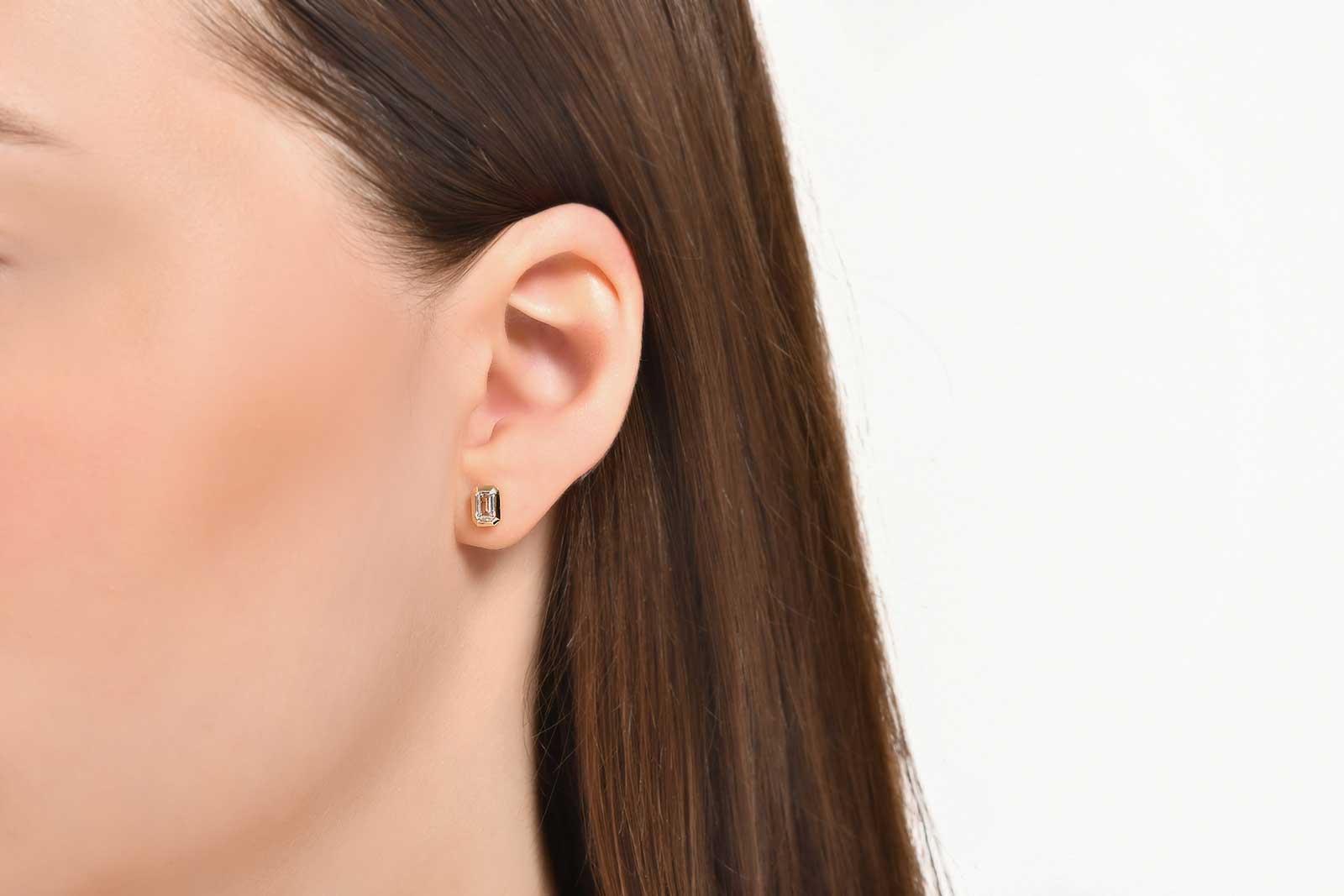 Quyumcu - 14K Gold Baguette Single Earring - Small Quyumcu - 14K Gold Baguette Single Earring - Small