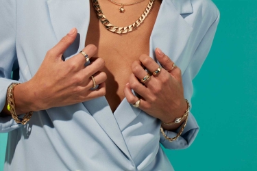 Quyumcu - 14K Gold Blue Gemstone Ring (1) Quyumcu - 14K Gold Blue Gemstone Ring (1)