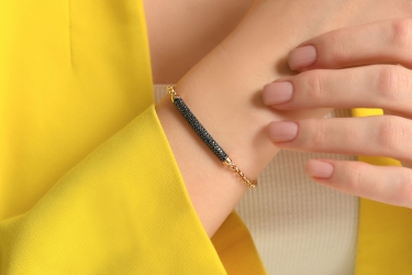 Quyumcu - 14K Gold Bracelet with Black Stone Quyumcu - 14K Gold Bracelet with Black Stone
