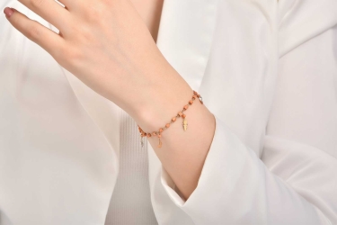 Quyumcu - 14K Gold Coral Stone Bracelet Quyumcu - 14K Gold Coral Stone Bracelet