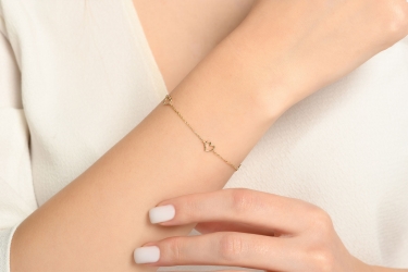 Quyumcu - 14K Gold Heart Bracelet Quyumcu - 14K Gold Heart Bracelet