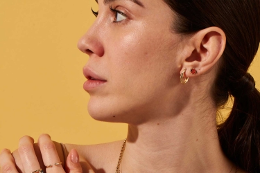 Quyumcu - 14K Gold Hoop Earring - Single (1) Quyumcu - 14K Gold Hoop Earring - Single (1)