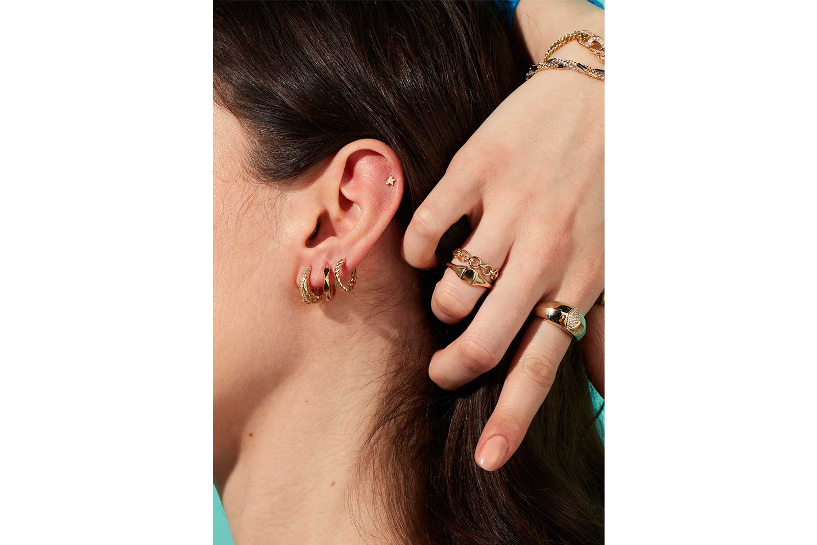 Quyumcu - 14K Gold Hoop Earring - Single (1) Quyumcu - 14K Gold Hoop Earring - Single (1)