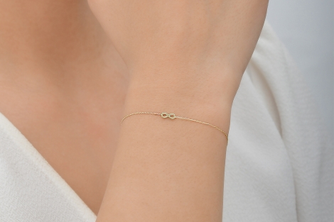 Quyumcu - 14K Gold Infinity Bracelet (1) Quyumcu - 14K Gold Infinity Bracelet (1)