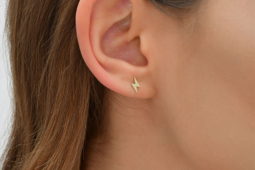 Quyumcu - 14K Gold Lightning Bolt Earrings (1) Quyumcu - 14K Gold Lightning Bolt Earrings (1)