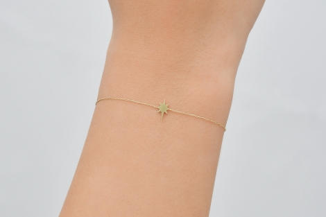 Quyumcu - 14K Gold North Star Bracelet (1) Quyumcu - 14K Gold North Star Bracelet (1)