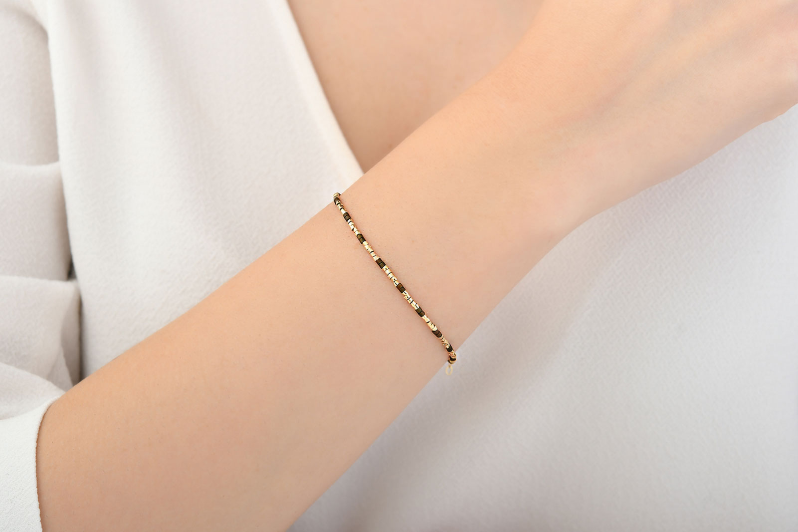 Quyumcu - 14K Gold Quartz Stone Bracelet Quyumcu - 14K Gold Quartz Stone Bracelet