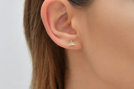 Quyumcu - 14K Gold Triangle Earrings (1) Quyumcu - 14K Gold Triangle Earrings (1)